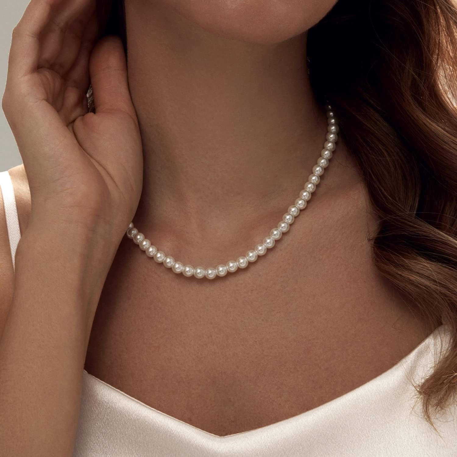 Pearl Necklace 4MM/6MM/8MM Dainty Round Imitation Pearl Choker Necklace Wedding Pearl Necklace Delicate Jewelry for Women Simple Bridesmaid Jewelry Gifts - Image 3